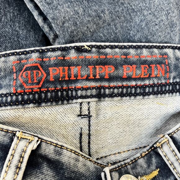 Philipp Plein Capri Jeans Women's Embossed Skulls W32 L25 Faded Black Distressed - Picture 6 of 6